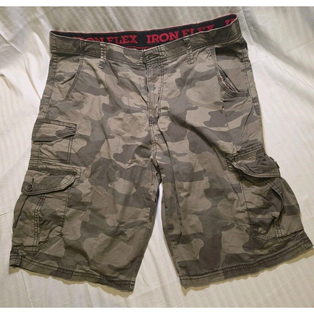 Iron Flex Men’s Camo Cargo Shorts Size 36 Stretch Military Utility Red Pockets